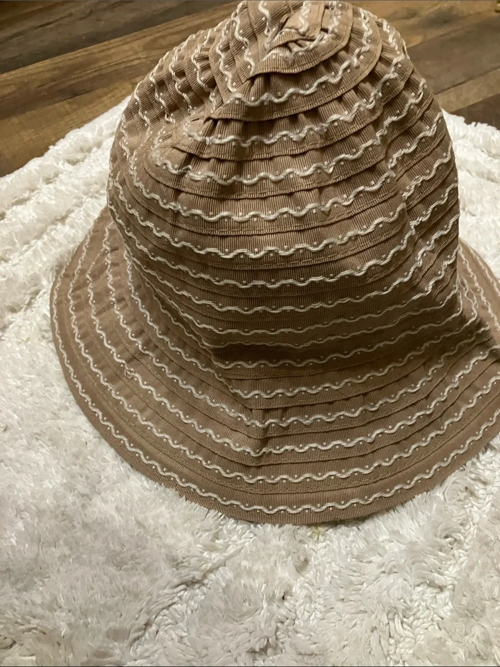 Neutral Tan Women's Sun Hat with White Stitching